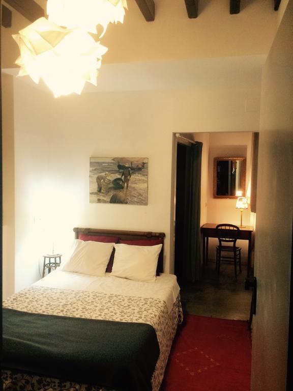 Barrio Boutik Hostal Long Stays Alicante Exterior foto