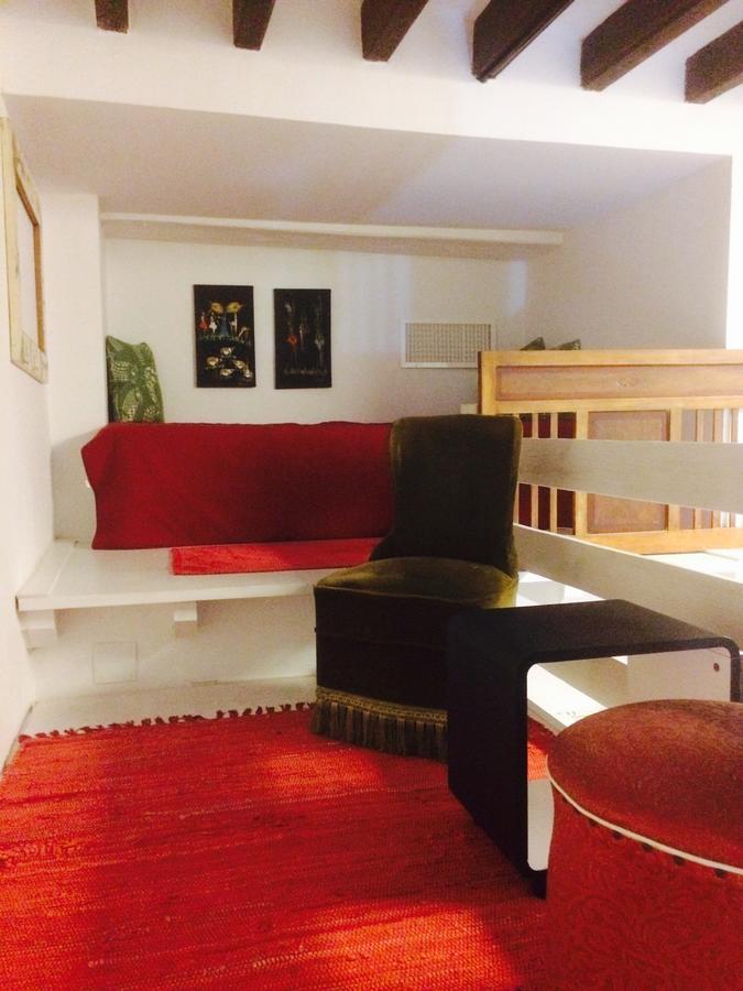 Barrio Boutik Hostal Long Stays Alicante Exterior foto