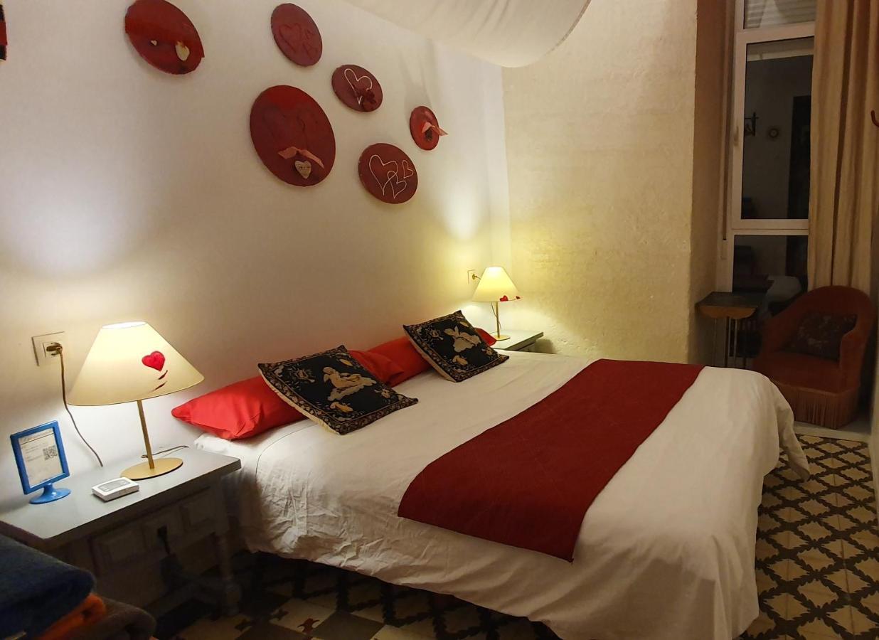 Barrio Boutik Hostal Long Stays Alicante Exterior foto